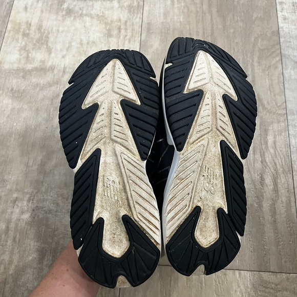 Boys New Balance - Picture 11 of 13